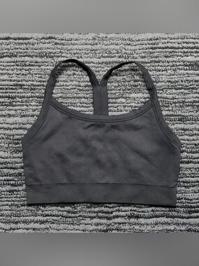 H&M Move Racerback Athletic Ribknit Sports Bra